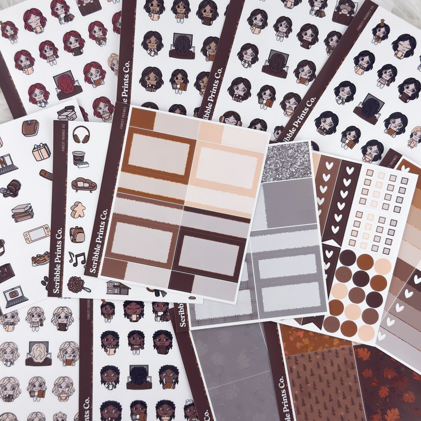 August 2025 β Glossy Weekly Kit Add-Ons