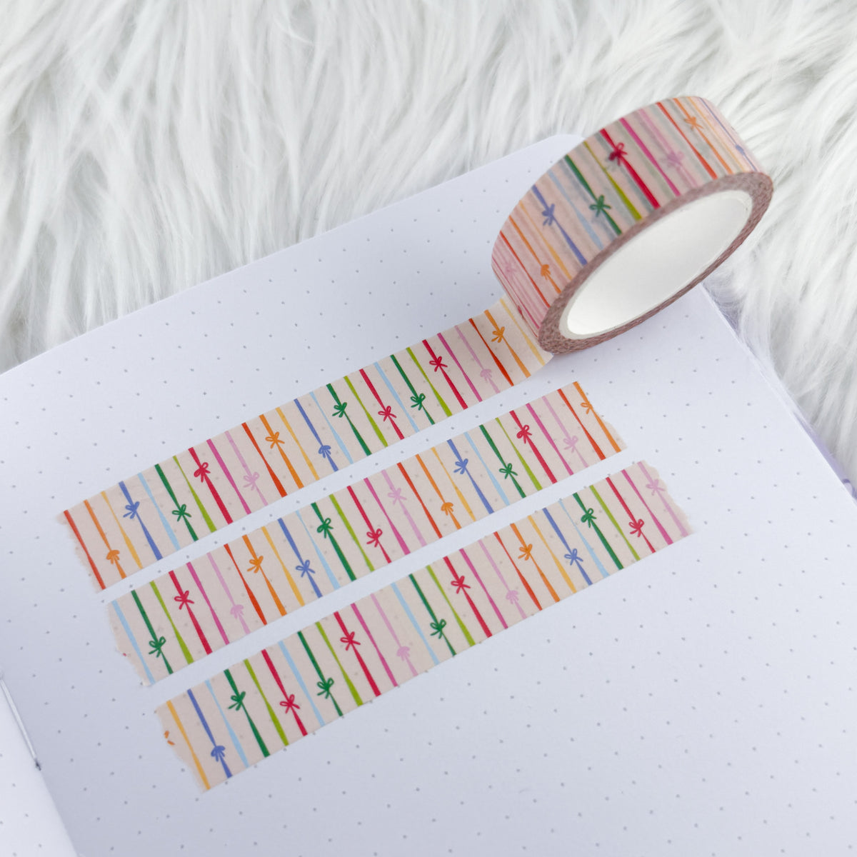 Festive Bows - 15mm Decorative Washi Tape