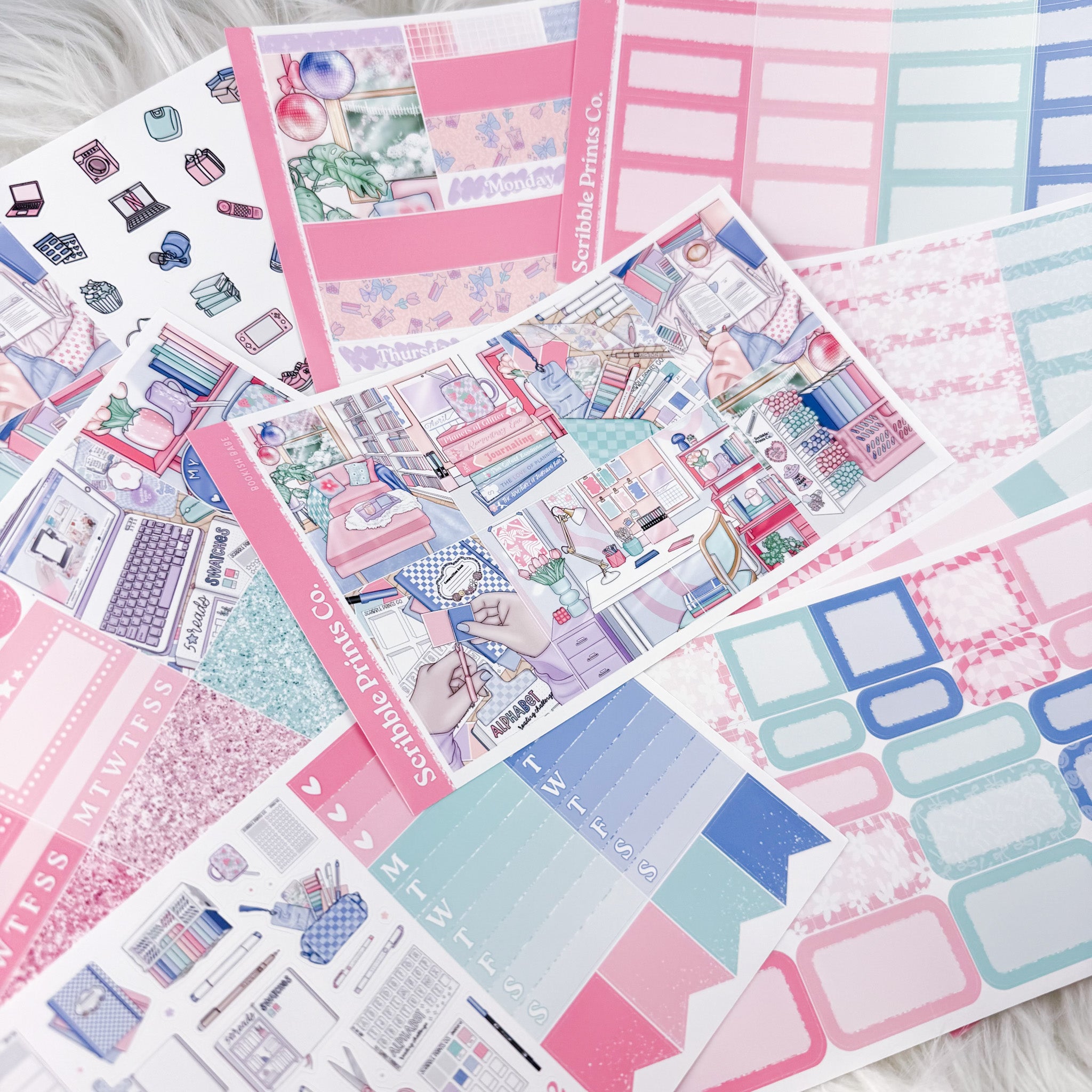 Bookish Babe - Weekly Kit